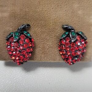 Vintage WEISS Signed Strawberry Red Green Rhinestone Clip On .75" Earrings AS IS